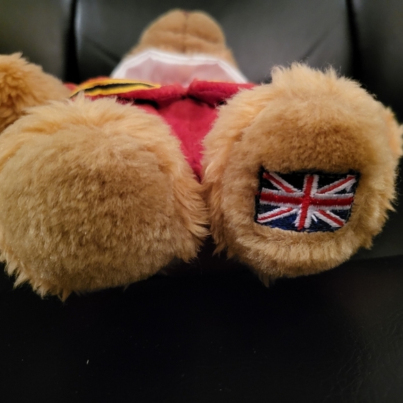 UK ROYAL GUARD BEAR, PLUSH YEOMAN BEEFEATERS BY KEEL TOYS.  ☆☆3 FOR $25☆☆ - Picture 8 of 9